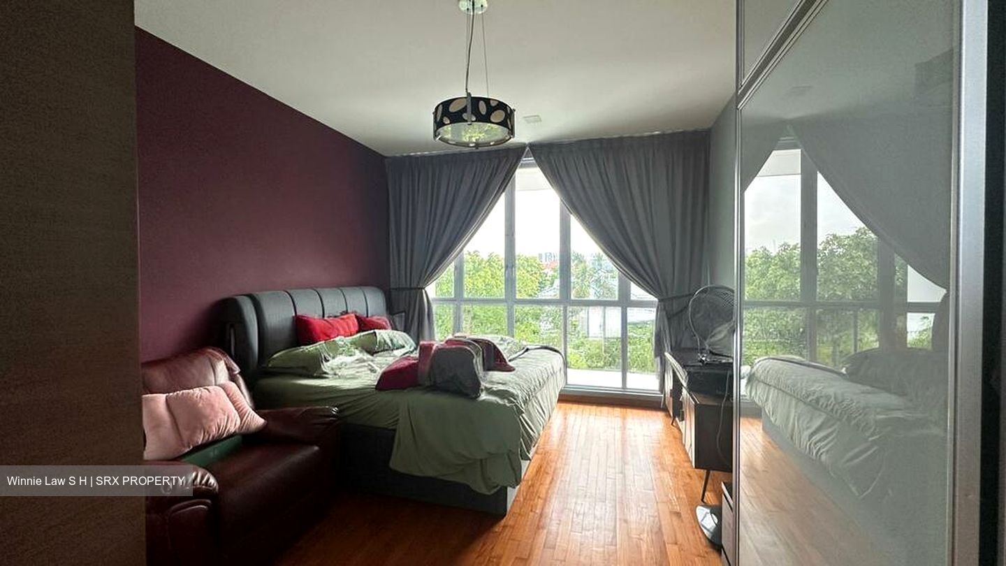 Robey Crescent (D19), Semi-Detached #512461271